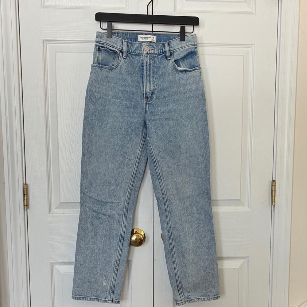 Abercrombie 90s Straight Ultra High Rise 26 2XS